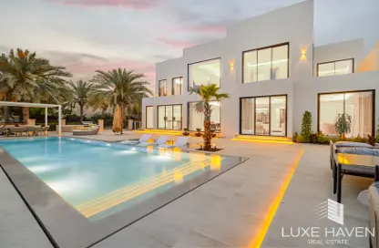 Villa - 5 Bedrooms - 6 Bathrooms for rent in Entertainment Foyer - Islamic Clusters - Jumeirah Islands - Dubai