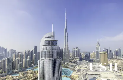 Apartment - 3 Bedrooms - 3 Bathrooms for sale in Boulevard Point - Downtown Dubai - Dubai