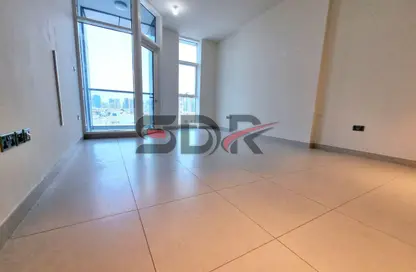 شقة - 2 غرف نوم - 3 حمامات للايجار في الدانه - أبوظبي