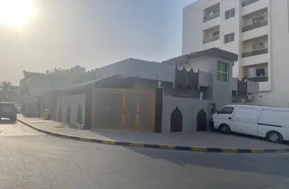 فيلا - 4 غرف نوم - 5 حمامات للبيع في برج النعيمية  2 - أبراج النعيمية - النعيمية - عجمان