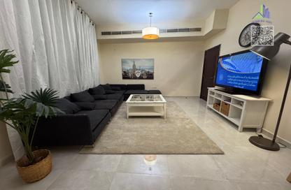 Apartment - 1 Bedroom - 2 Bathrooms for rent in Corniche Tower - Ajman Corniche Road - Ajman