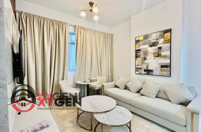 Apartment - 2 Bedrooms - 2 Bathrooms for rent in Electra Tower - Electra Street - Abu Dhabi