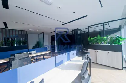مكتب - استوديو - 1 حمام للايجار في برج بايناري - الخليج التجاري - دبي