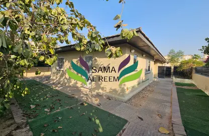 Villa - Studio - 3 Bathrooms for rent in Jumeirah 2 Villas - Jumeirah 2 - Jumeirah - Dubai