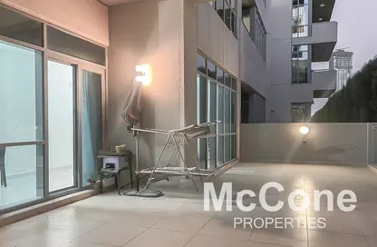 Apartment - 2 Bedrooms - 3 Bathrooms for sale in Golf Tower 3 - Golf Towers - The Views - Dubai