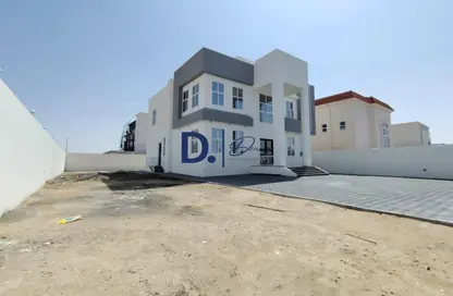 Villa - 5 Bedrooms - 7 Bathrooms for rent in Madinat Al Riyad - Abu Dhabi
