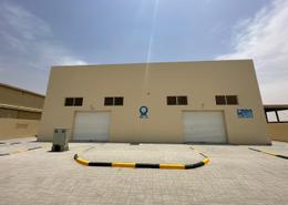 Warehouse - 1 bathroom for rent in Al Sajaa - Sharjah