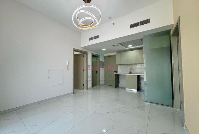 15218014 - Property Image 2