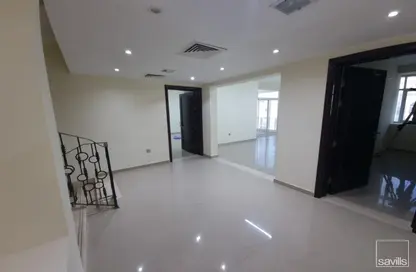 Villa - 6 Bedrooms - 7 Bathrooms for rent in Al Nahyan - Abu Dhabi