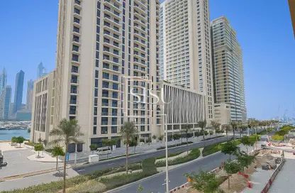 Apartment - 2 Bedrooms - 2 Bathrooms for sale in Beach Isle - EMAAR Beachfront - Dubai Harbour - Dubai