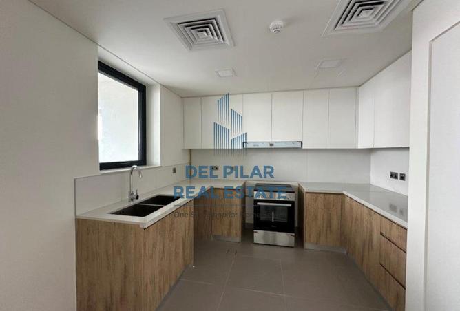 15760958 - صورة العقار 2