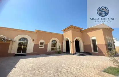 فيلا - 5 غرف نوم - 7 حمامات للايجار في بوابة الخيل - حدائق الإمارات 1 - القوز - دبي
