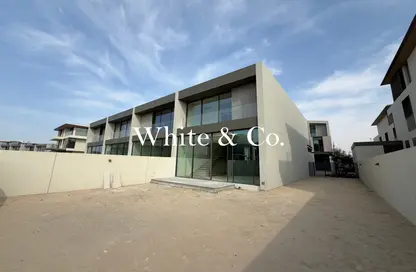 Villa - 3 Bedrooms - 3 Bathrooms for sale in Nad Al Sheba Gardens 2 - Nad Al Sheba Gardens - Nad Al Sheba - Dubai