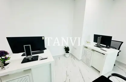 Office Space - Studio - 1 Bathroom for rent in Fatima Mohammad Ahmad Bin Suleiman - Al Raffa - Bur Dubai - Dubai