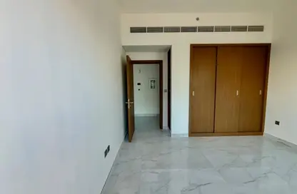 شقة - غرفة نوم - 1 حمام للايجار في عزيزي ميراج - ستوديو سيتي - دبي