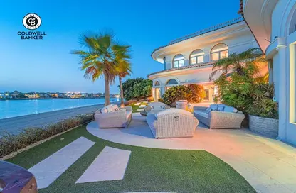 Villa - 6 Bedrooms - 7 Bathrooms for sale in Signature Villas Frond P - Signature Villas - Palm Jumeirah - Dubai