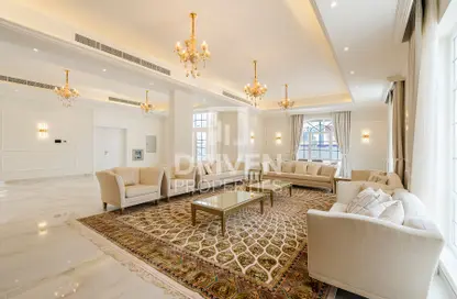 Villa - 5 Bedrooms - 7+ Bathrooms for rent in Nad Al Sheba Villas - Nad Al Sheba 3 - Nad Al Sheba - Dubai