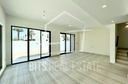Villa - 5 Bedrooms - 4 Bathrooms for sale in Greenwoods - DAMAC Hills - Dubai