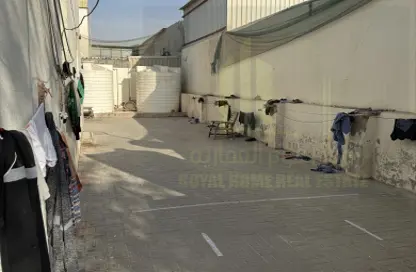 مجمع سكني - 8 غرف نوم - 6 حمامات للايجار في الجرف الصناعية 3 - الجرف الصناعية - عجمان
