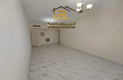 شقة - 2 غرف نوم - 3 حمامات للايجار في مساكن كورنيش عجمان - كورنيش عجمان - عجمان