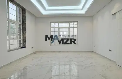 Villa - 6 Bedrooms - 5 Bathrooms for sale in Alreeman II - Al Shamkha - Abu Dhabi