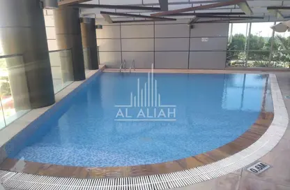 Pool image for: Apartment - 2 Bedrooms - 4 Bathrooms for rent in Al Noor Tower - Al Reem Island - Abu Dhabi, Image 1