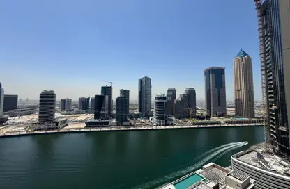 Apartment - 1 Bedroom - 2 Bathrooms for sale in Peninsula Five - Peninsula - Business Bay - Dubai