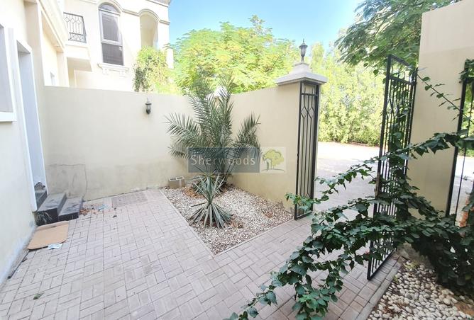 10742877 - Property Image 2