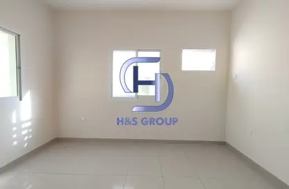 شقة - غرفة نوم - 1 حمام للايجار في طريق فاير ستاشن - مويلح - الشارقة