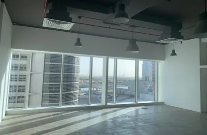 Office Space - Studio - 1 Bathroom for rent in The Burlington - Business Bay - Dubai
