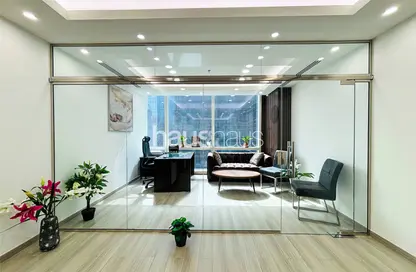 مكتب - استوديو للايجار في برج تماني - الخليج التجاري - دبي مكتب - استوديو للايجار في برج تماني - الخليج التجاري - دبي