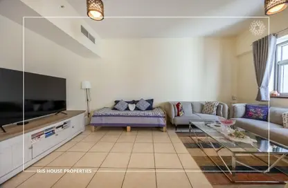Apartment - 1 Bedroom - 2 Bathrooms for rent in Executive Tower F - Executive Towers - Business Bay - Dubai