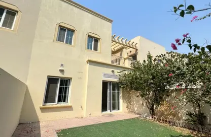 تاون هاوس - 2 غرف نوم - 3 حمامات للايجار في الينابيع 2 - الينابيع - دبي