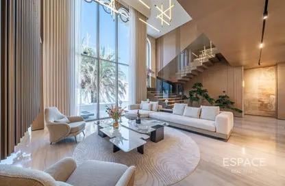 فيلا - 5 غرف نوم - 6 حمامات للبيع في جاردن هول - طراز الواحات - جزر الجميرا - دبي