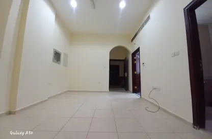 Apartment - 2 Bedrooms - 3 Bathrooms for rent in Al Khabisi - Al Ain