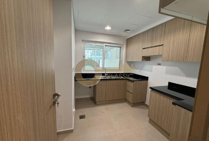 15999185 - صورة العقار 3