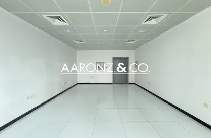 Office Space - Studio for rent in Tamani Art Tower - Business Bay - Dubai