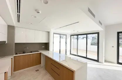 تاون هاوس - 3 غرف نوم - 4 حمامات للايجار في لا روزا 5 - فيلا نوفا - دبي لاند - دبي تاون هاوس - 3 غرف نوم - 4 حمامات للايجار في لا روزا 5 - فيلا نوفا - دبي لاند - دبي