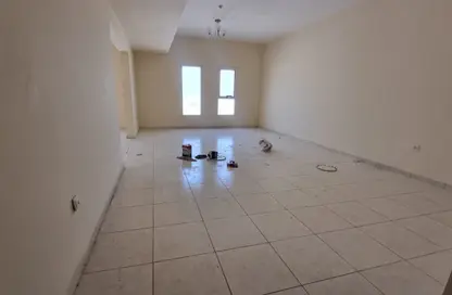 Apartment - 3 Bedrooms - 4 Bathrooms for rent in Al Majaz 3 - Al Majaz - Sharjah
