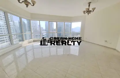 Apartment - 2 Bedrooms - 2 Bathrooms for rent in Riviera Tower - Al Majaz 3 - Al Majaz - Sharjah