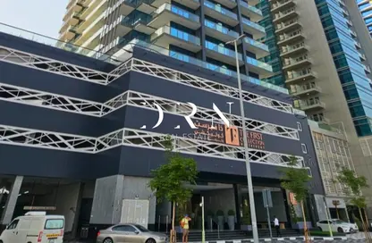 Apartment - 1 Bedroom - 2 Bathrooms for sale in Dolphin Tower - Business Bay - Dubai Apartment - 1 Bedroom - 2 Bathrooms for sale in Dolphin Tower - Business Bay - Dubai