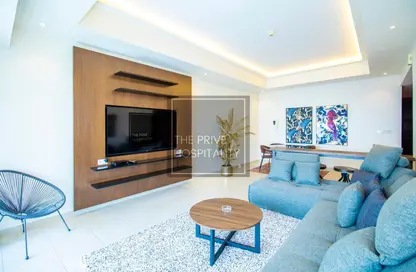 Living Room image for: Apartment - 2 Bedrooms - 2 Bathrooms for rent in Churchill Towers - Business Bay - Dubai, Image 1