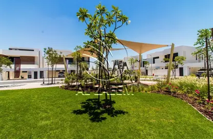 Villa - 4 Bedrooms - 5 Bathrooms for rent in West Yas - Yas Island - Abu Dhabi
