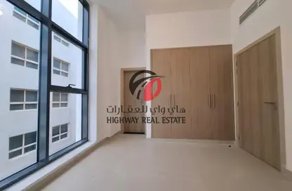 Apartment - 3 Bedrooms - 5 Bathrooms for rent in Al Qusais 2 - Al Qusais Residential Area - Al Qusais - Dubai