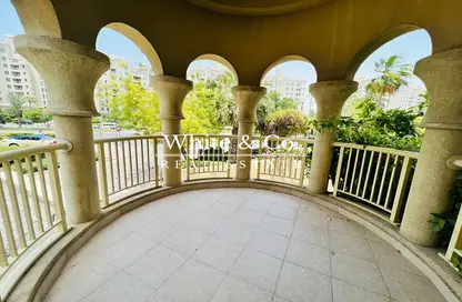 Apartment - 1 Bedroom - 4 Bathrooms for rent in Jash Hamad - Shoreline Apartments - Palm Jumeirah - Dubai