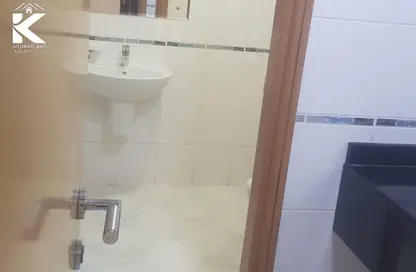 Apartment - 3 Bedrooms - 4 Bathrooms for rent in Al Rashidiya Towers - Al Rashidiya - Ajman Downtown - Ajman