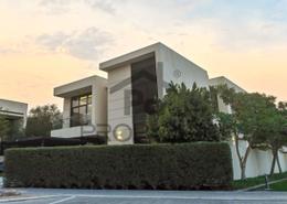 Outdoor House image for: Villa - 5 bedrooms - 6 bathrooms for sale in Brookfield 1 - Brookfield - DAMAC Hills - Dubai, Image 1
