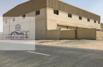 مستودع - استوديو - 6 حمامات للبيع في الصجعة الصناعية - آلصجعه - الشارقة