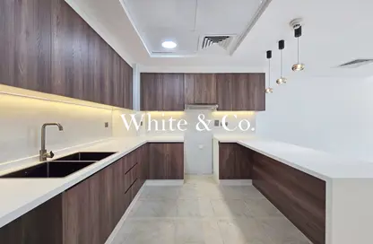 Apartment - 2 Bedrooms - 3 Bathrooms for rent in Goldcrest Views 1 - JLT Cluster V - Jumeirah Lake Towers - Dubai