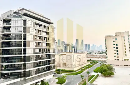 Apartment - 1 Bedroom - 2 Bathrooms for rent in Diamond Building - Jumeirah Garden City - Al Satwa - Dubai